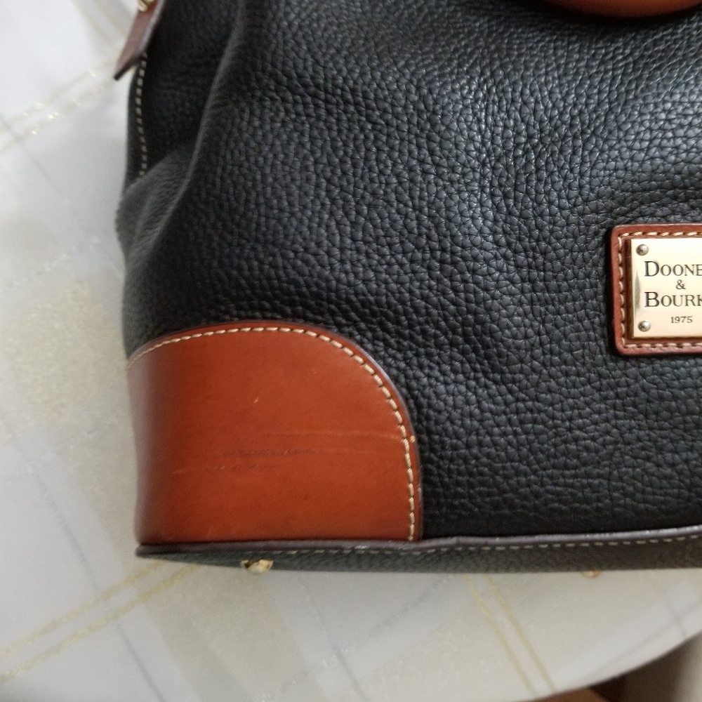 Handbag - Picture 3 of 4